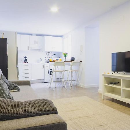 Cdz - Botica, Encantador Apartamento En Pleno Centro Historico Cadiz Luaran gambar