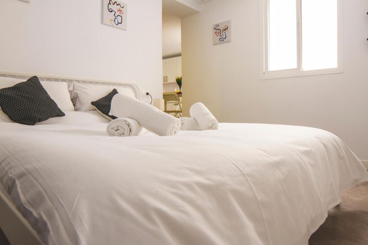Cdz - Botica, Encantador Apartamento En Pleno Centro Historico Cadiz Luaran gambar
